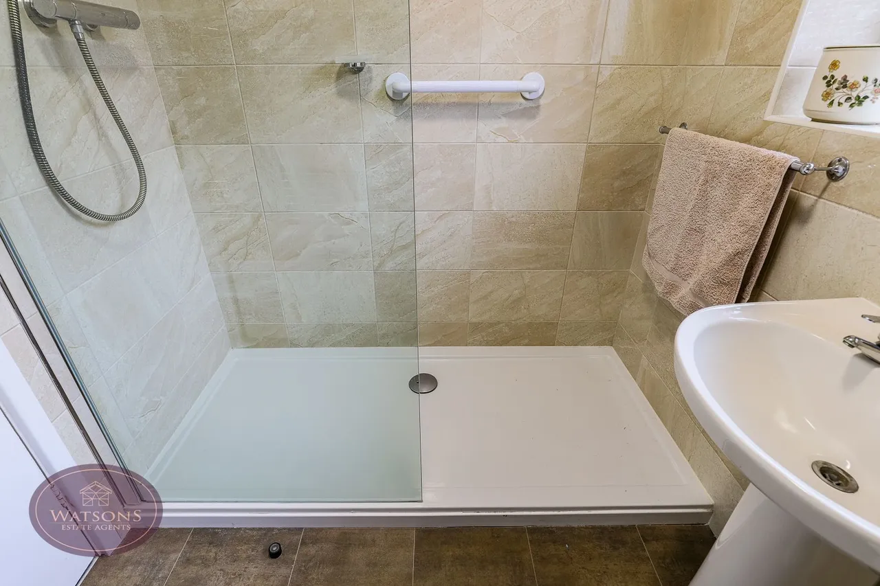 Nuthall, Nottingham, photo 11