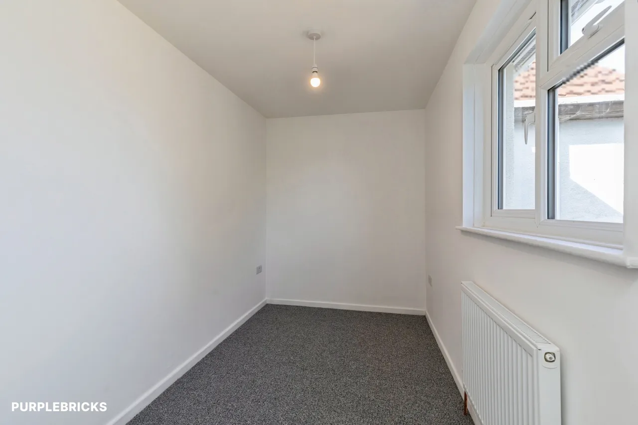 Methuen Avenue, Melksham, SN12, photo 15