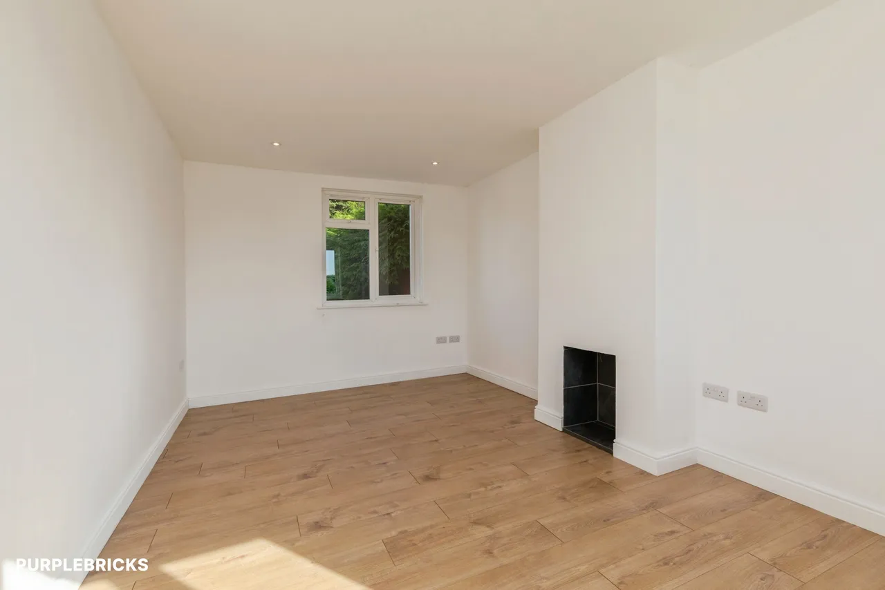 Methuen Avenue, Melksham, SN12, photo 6