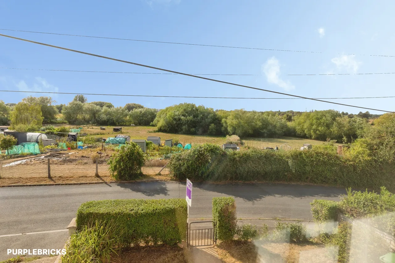 Methuen Avenue, Melksham, SN12, photo 17