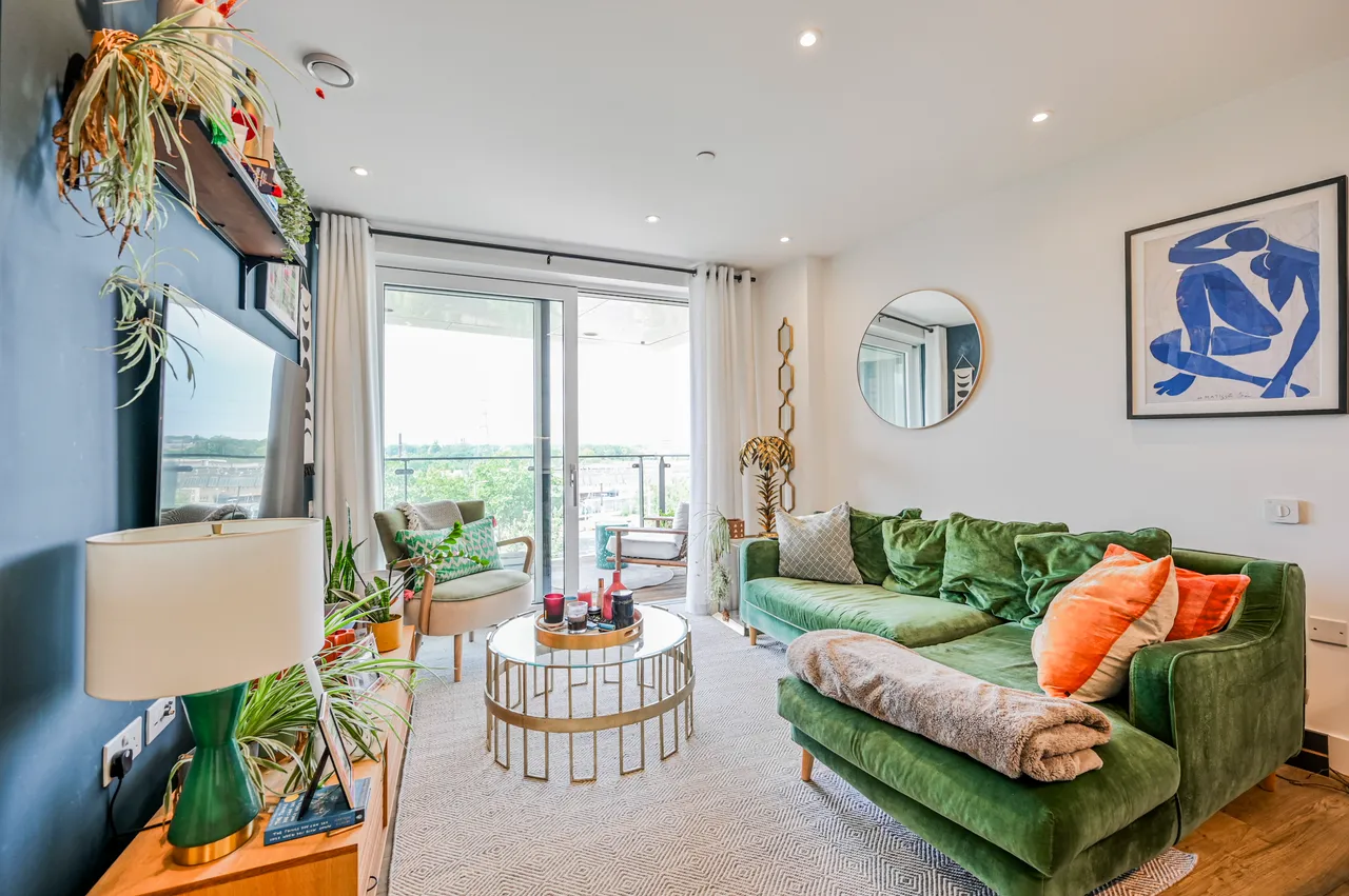 147 Beck Square, London, photo 2