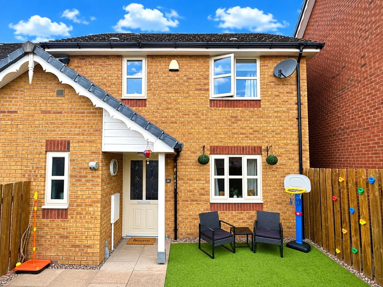 3 bed house for sale — Cae Nant, Newbridge-on-Wye, Llandrindod Wells, Powys, LD1 6LQ