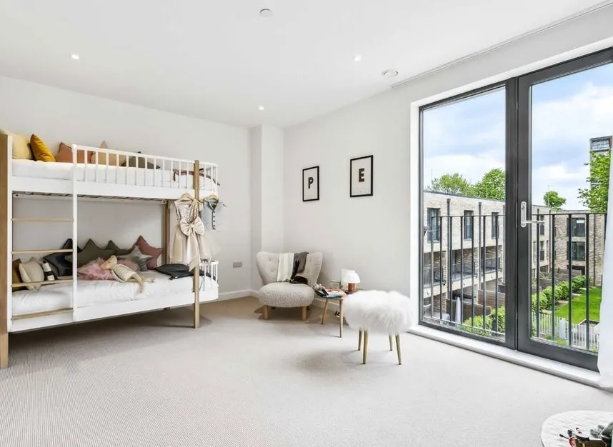Beatrice Place, Wimbledon, SW19, photo 10