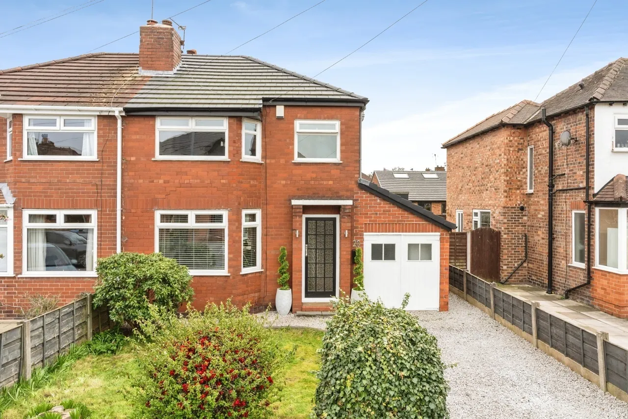3 bed house for sale — Beech Avenue, Thelwall, Warrington, Cheshire, WA4