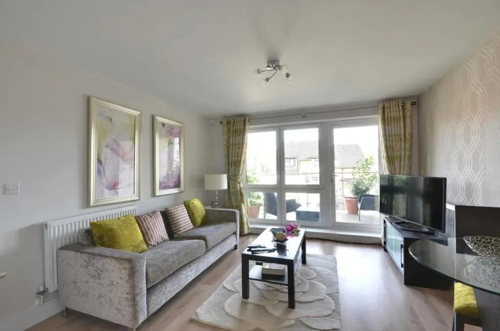 Reservoir Road, Ruislip, HA4, photo 10