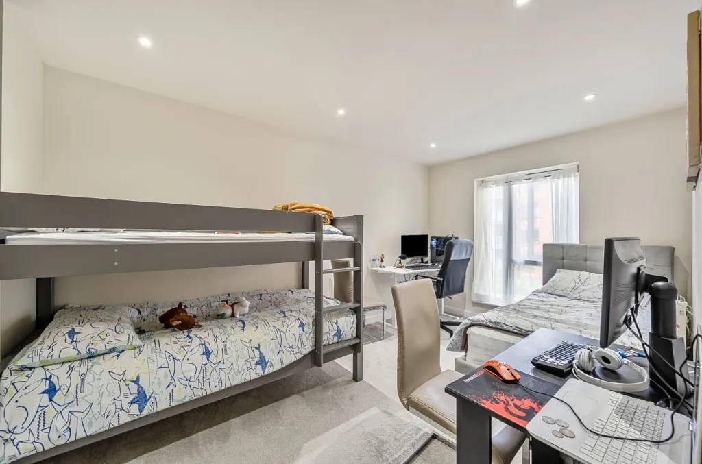Beaufort Square, Beaufort Park, NW9, photo 7