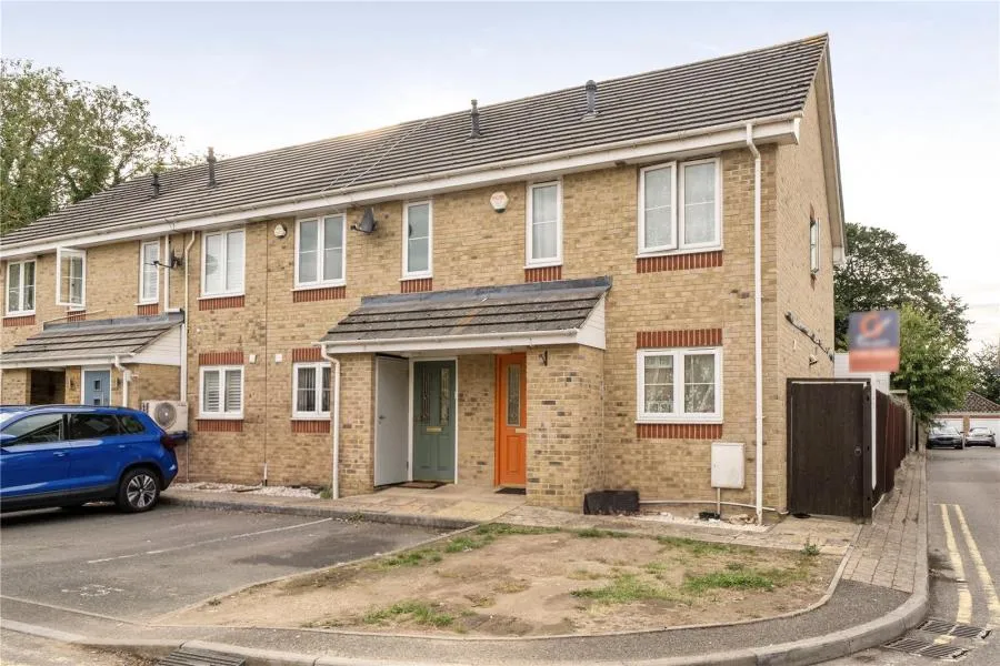 Telford Drive, Slough, SL1, photo 16