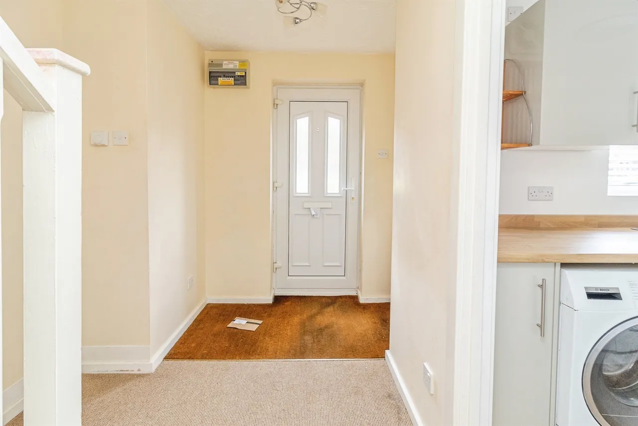 Isaacson Drive, Wavendon Gate, Milton Keynes, photo 8