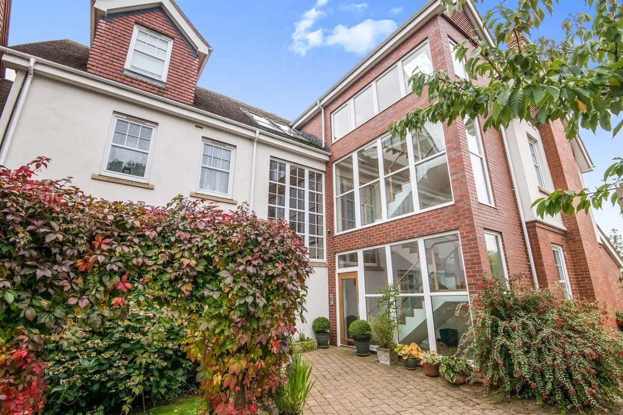 3 bed flat for sale — Salterton Road, Exmouth