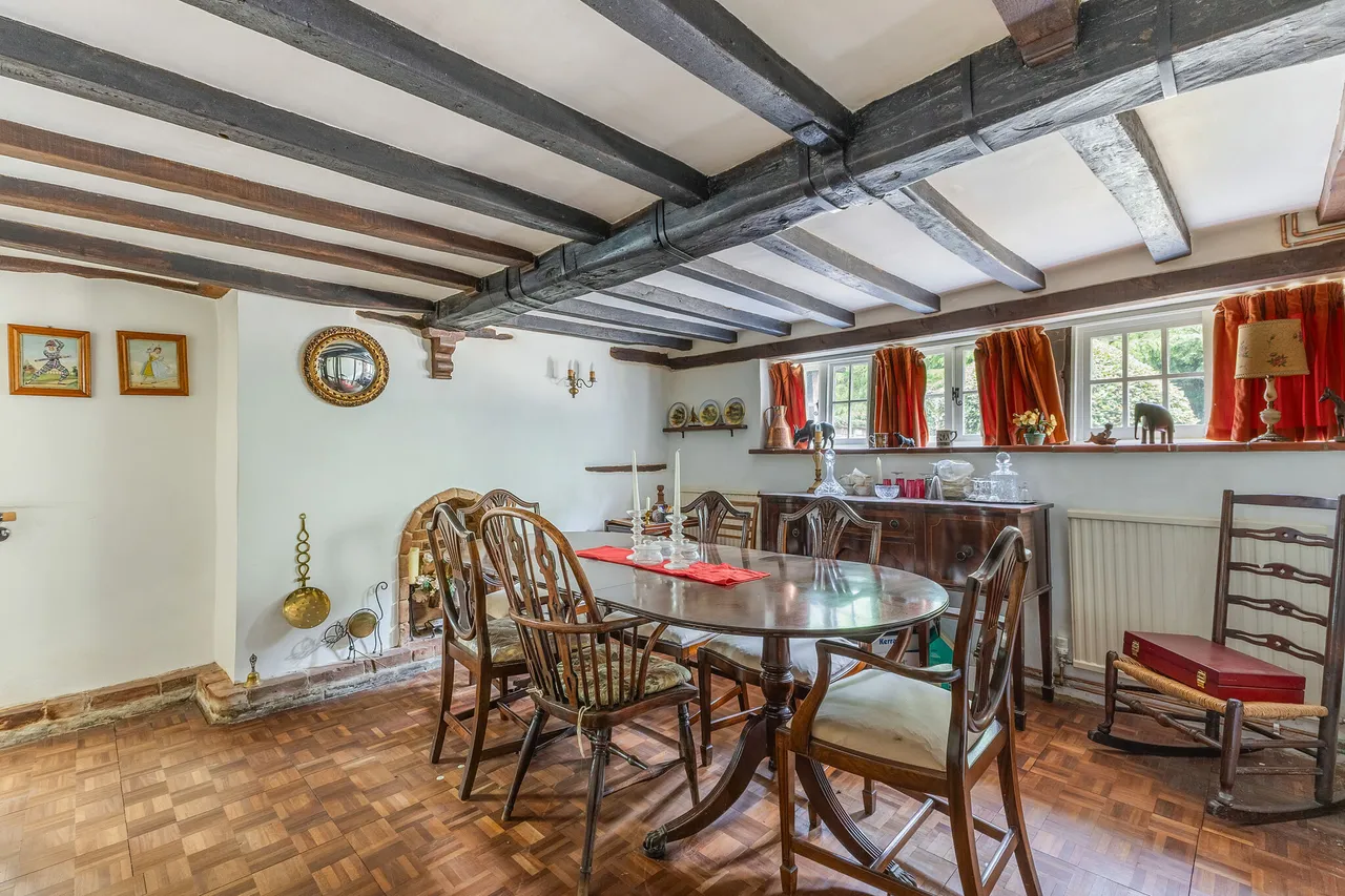 Bramshill Road, Bramshill, RG27, photo 5