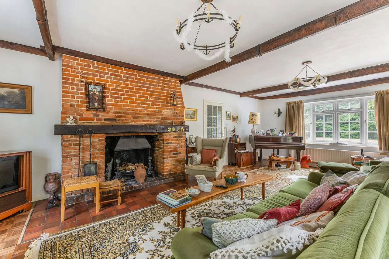 Bramshill Road, Bramshill, RG27, photo 4