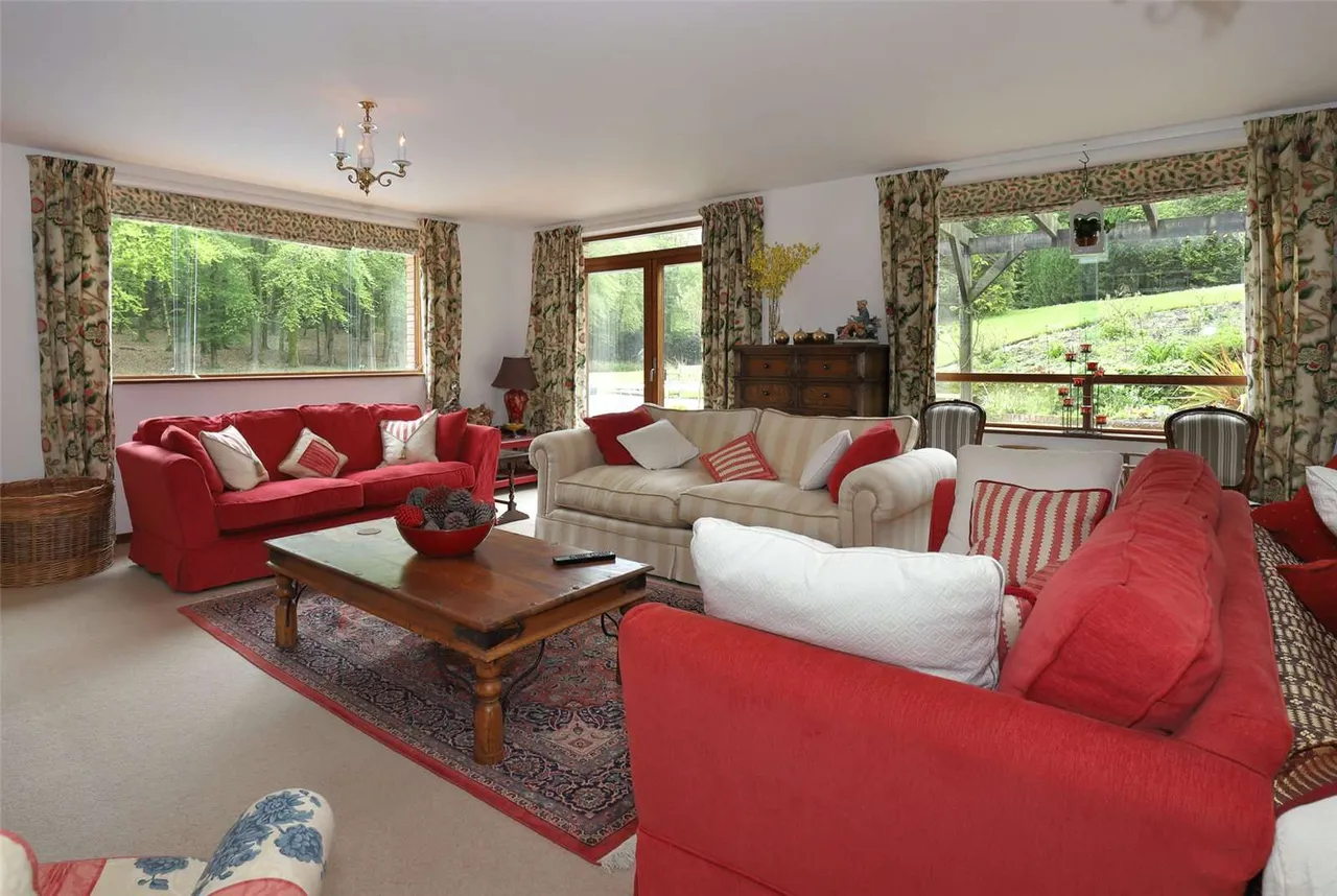 Lower Sandy Down Lane, Boldre, Lymington, Hampshire, SO41 8PP, photo 10