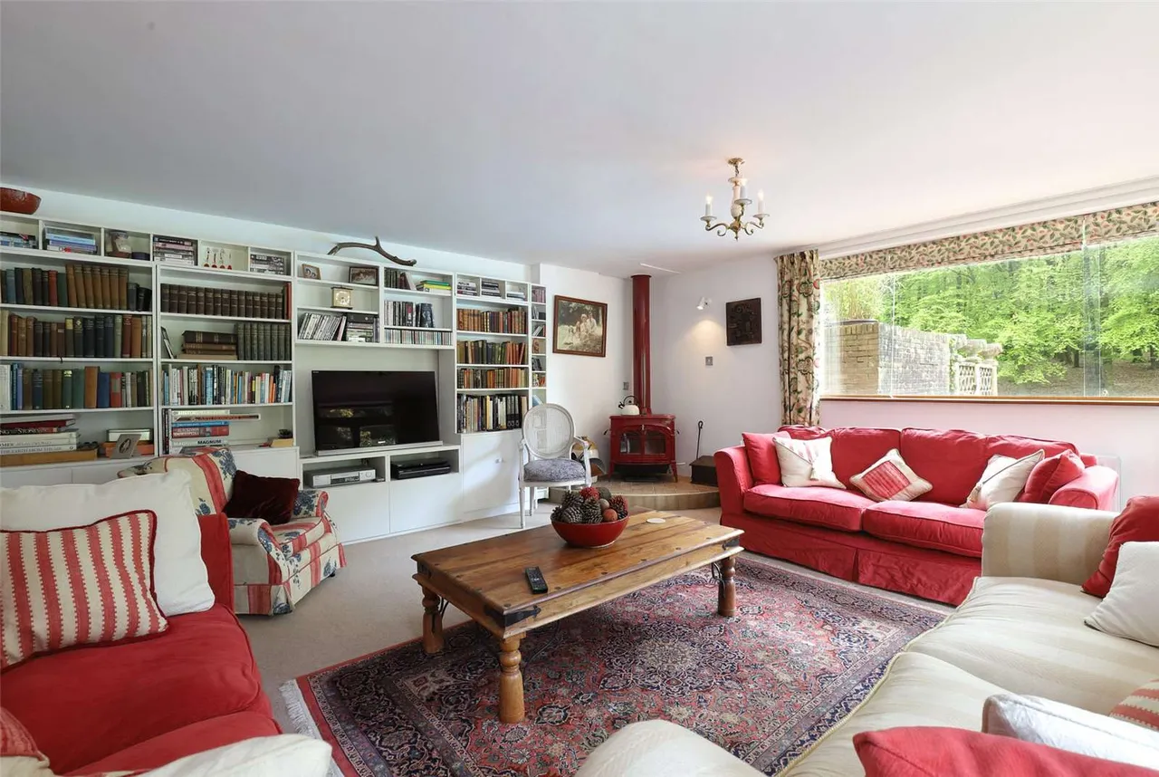Lower Sandy Down Lane, Boldre, Lymington, Hampshire, SO41 8PP, photo 9