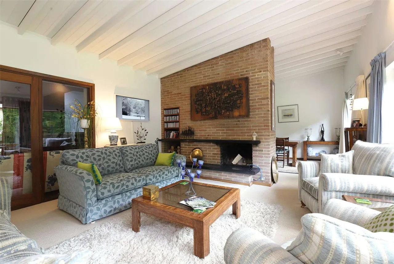 Lower Sandy Down Lane, Boldre, Lymington, Hampshire, SO41 8PP, photo 8