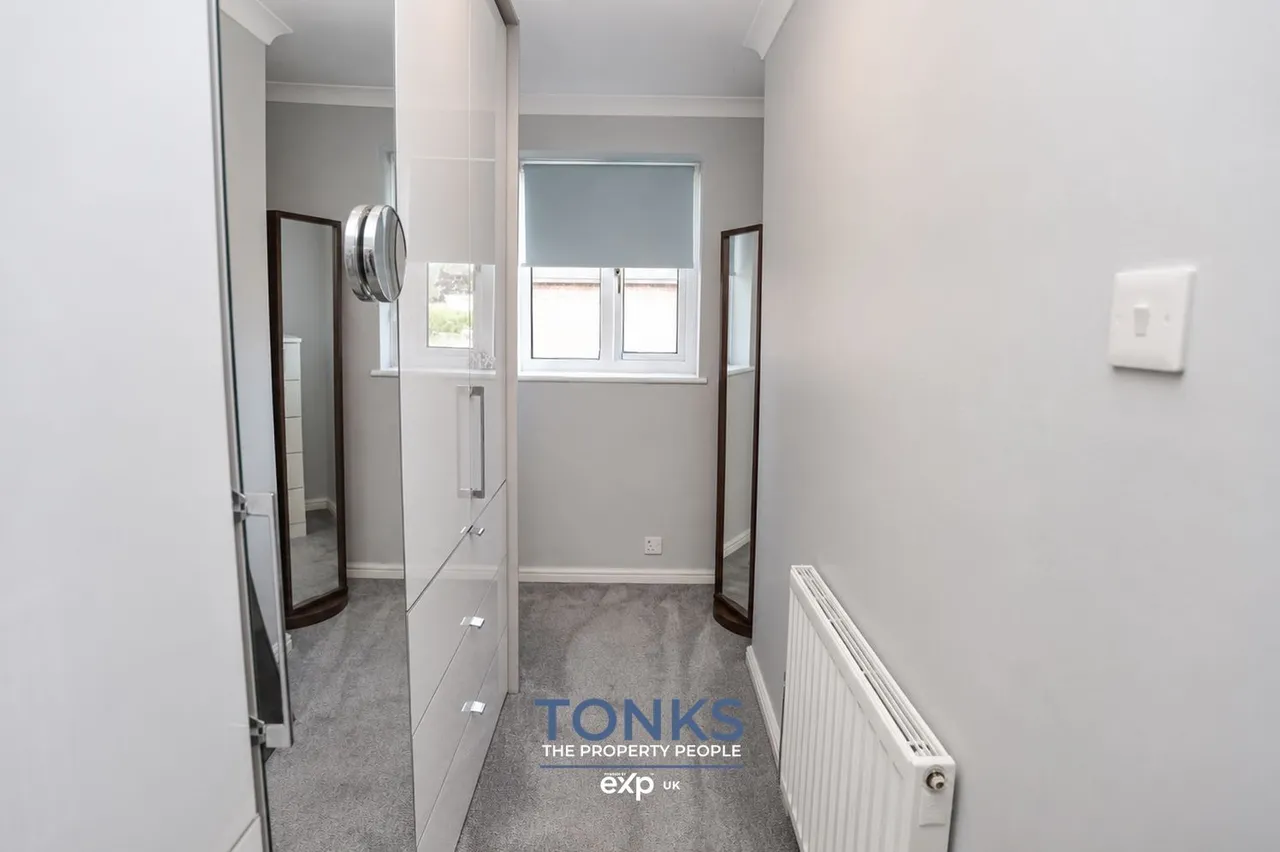 Buckingham Road, Rowley Regis, B65, photo 20