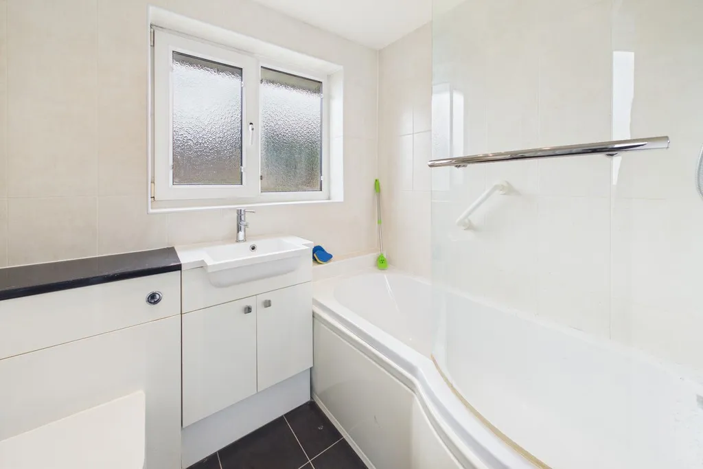 Camborne Avenue, Carnforth, LA5, photo 20