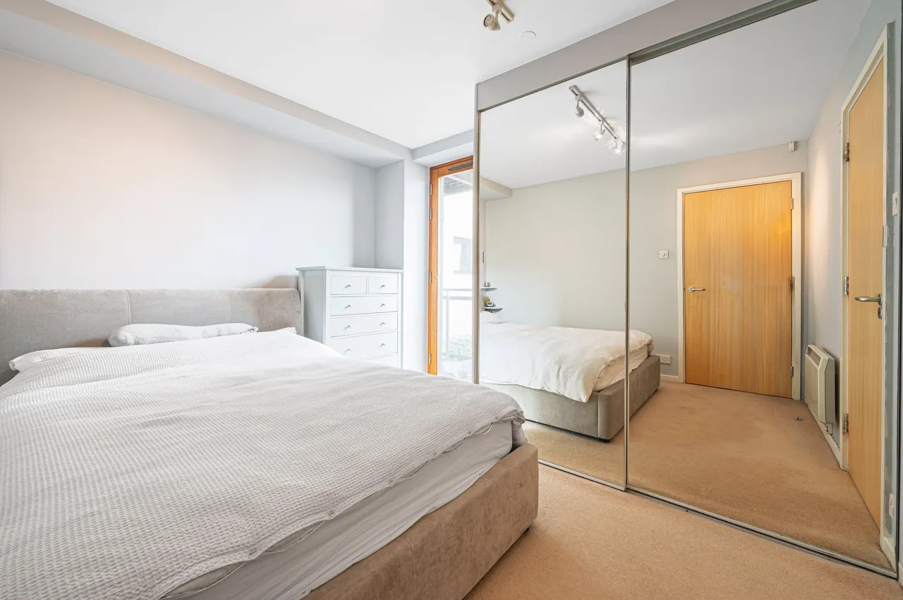 Flat 5, 275 Kilburn High Road, London, photo 5