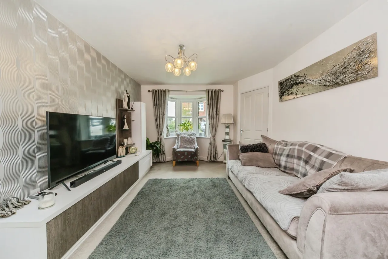 Malpas Close, Arclid, Sandbach, Cheshire, CW11, photo 3