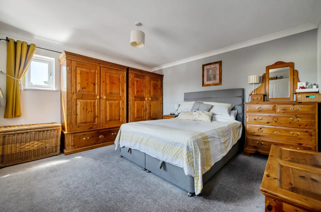 The Green, Frimley Green, Camberley, Surrey, GU16 6HF, photo 20