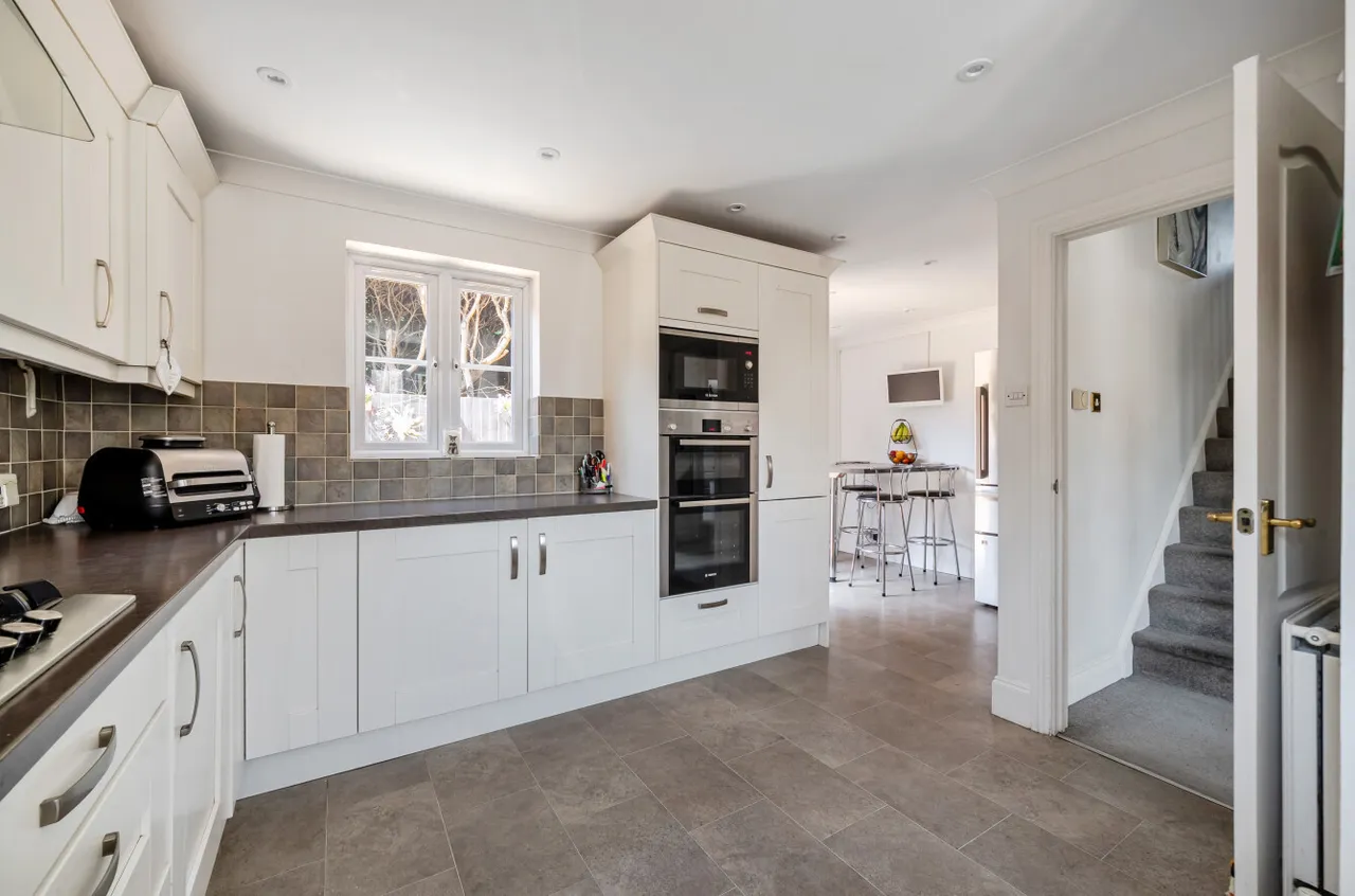 The Green, Frimley Green, Camberley, Surrey, GU16 6HF, photo 4