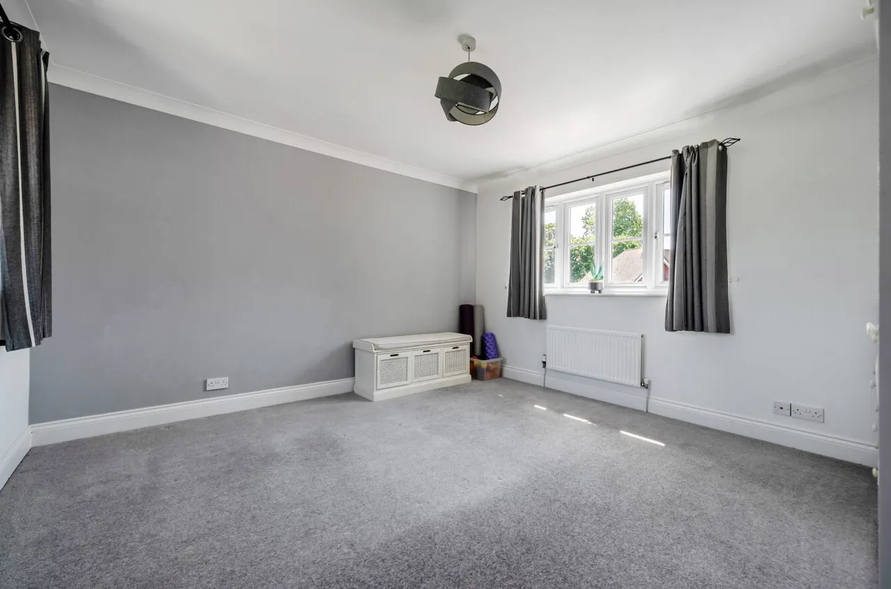 The Green, Frimley Green, Camberley, Surrey, GU16 6HF, photo 25