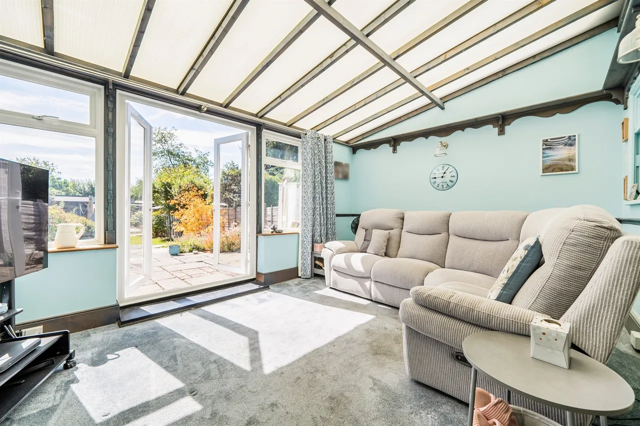 Lavender Hill, Enfield, photo 6