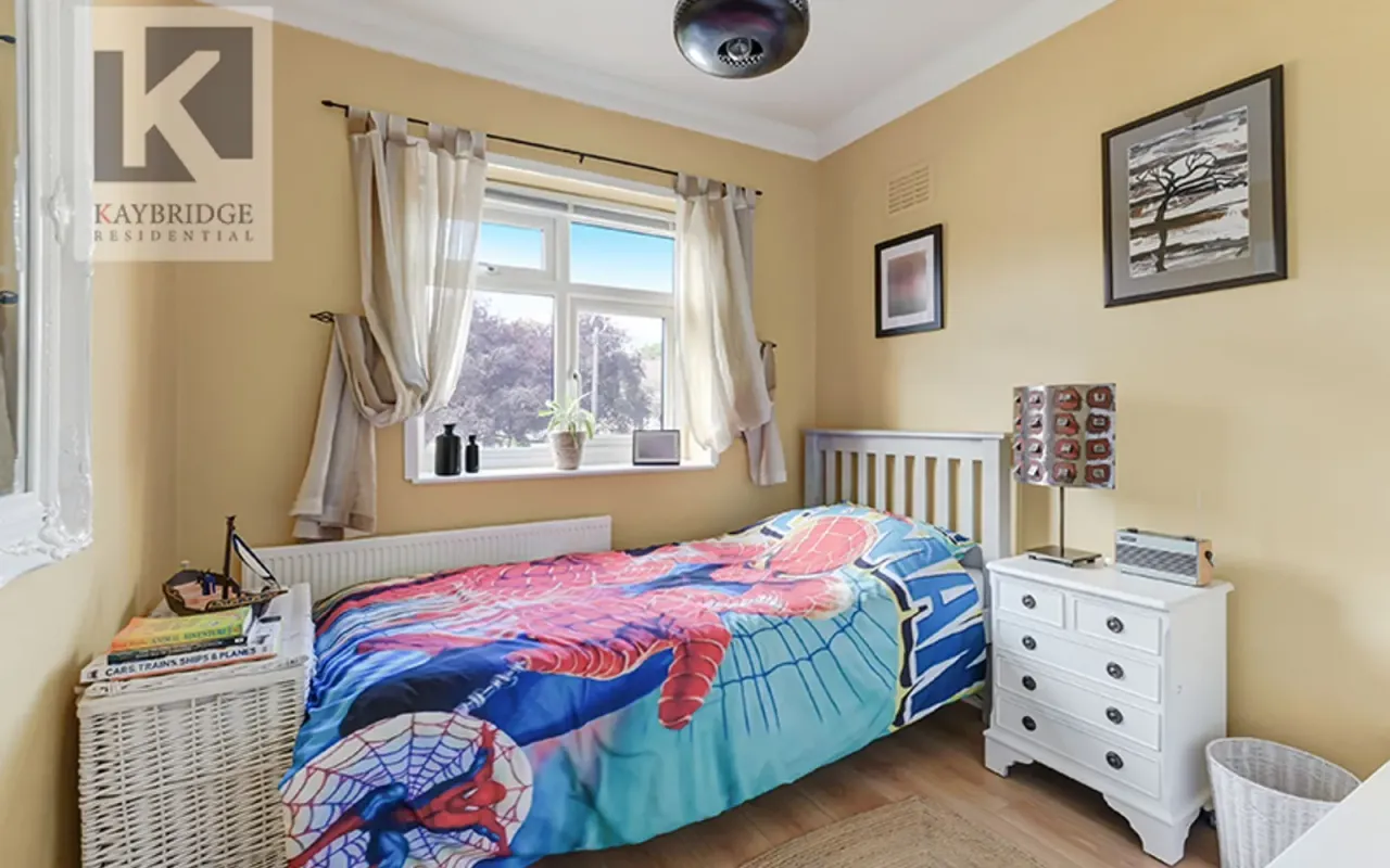 Cunliffe Road, Epsom, KT19, photo 13
