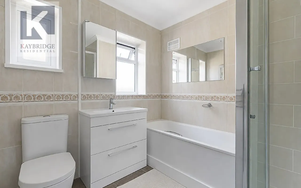 Cunliffe Road, Epsom, KT19, photo 11