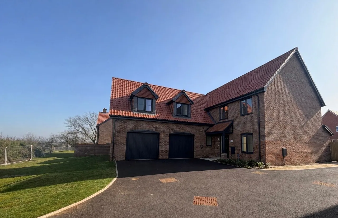 5 bed house for sale, The Whitebeam, Goffs Oak, EN7