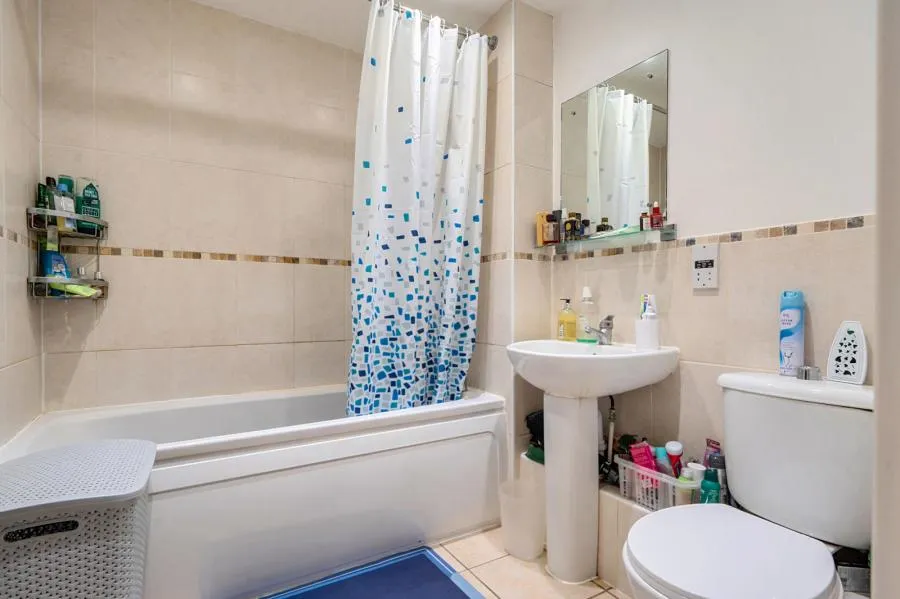 Tadros Court, High Wycombe, HP13, photo 11