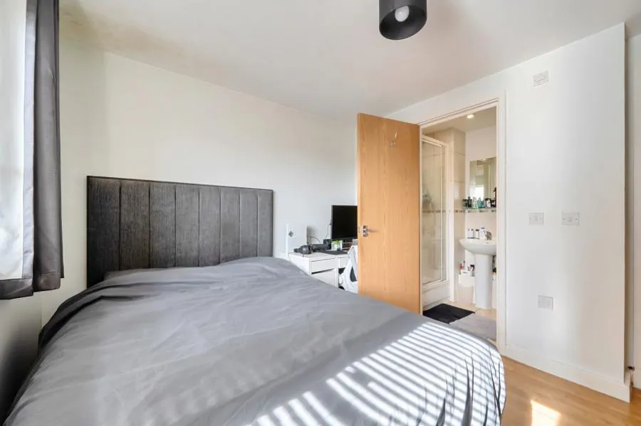 Tadros Court, High Wycombe, HP13, photo 8