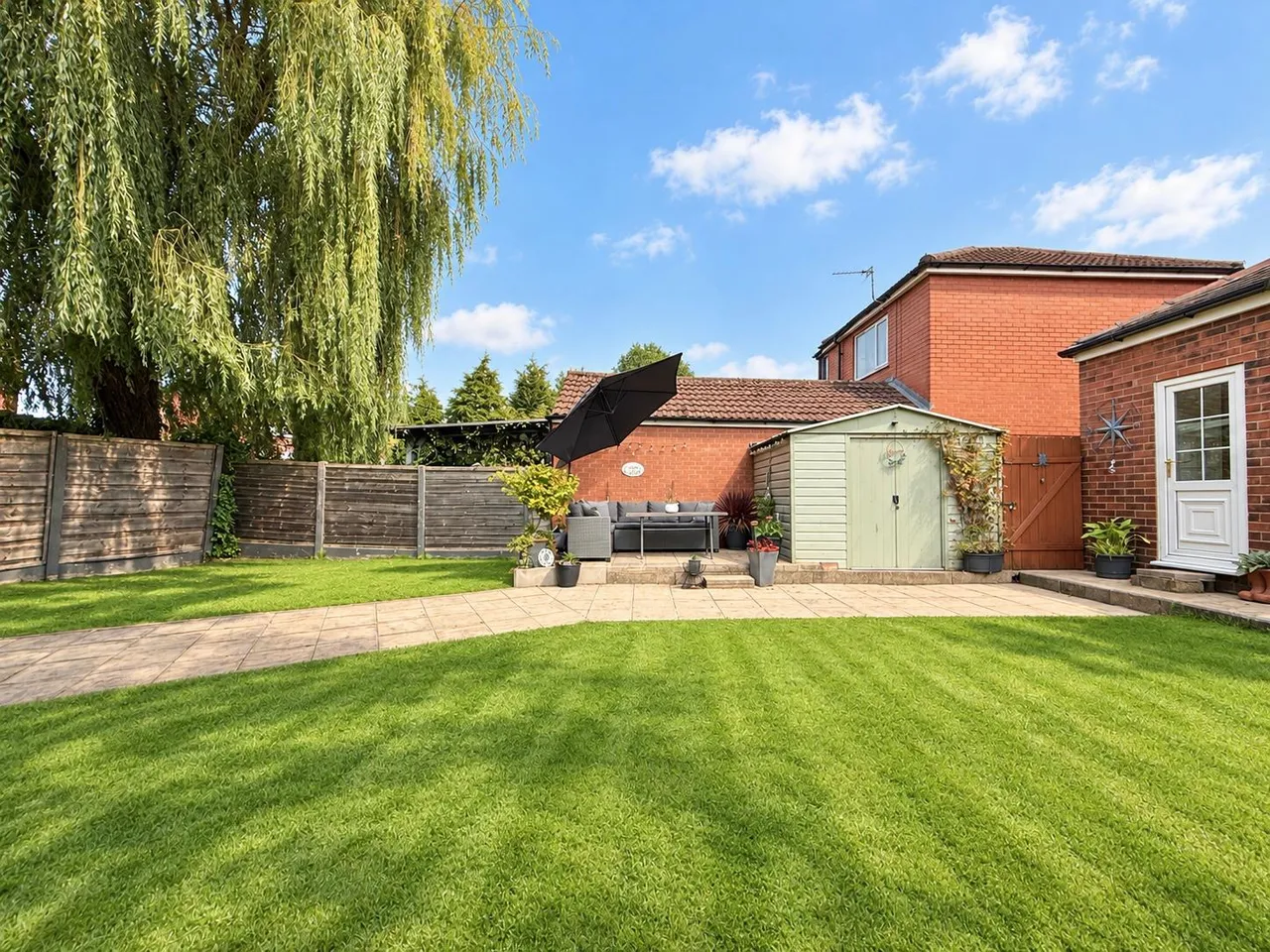 Woodbridge Avenue, Audenshaw, M34, photo 20