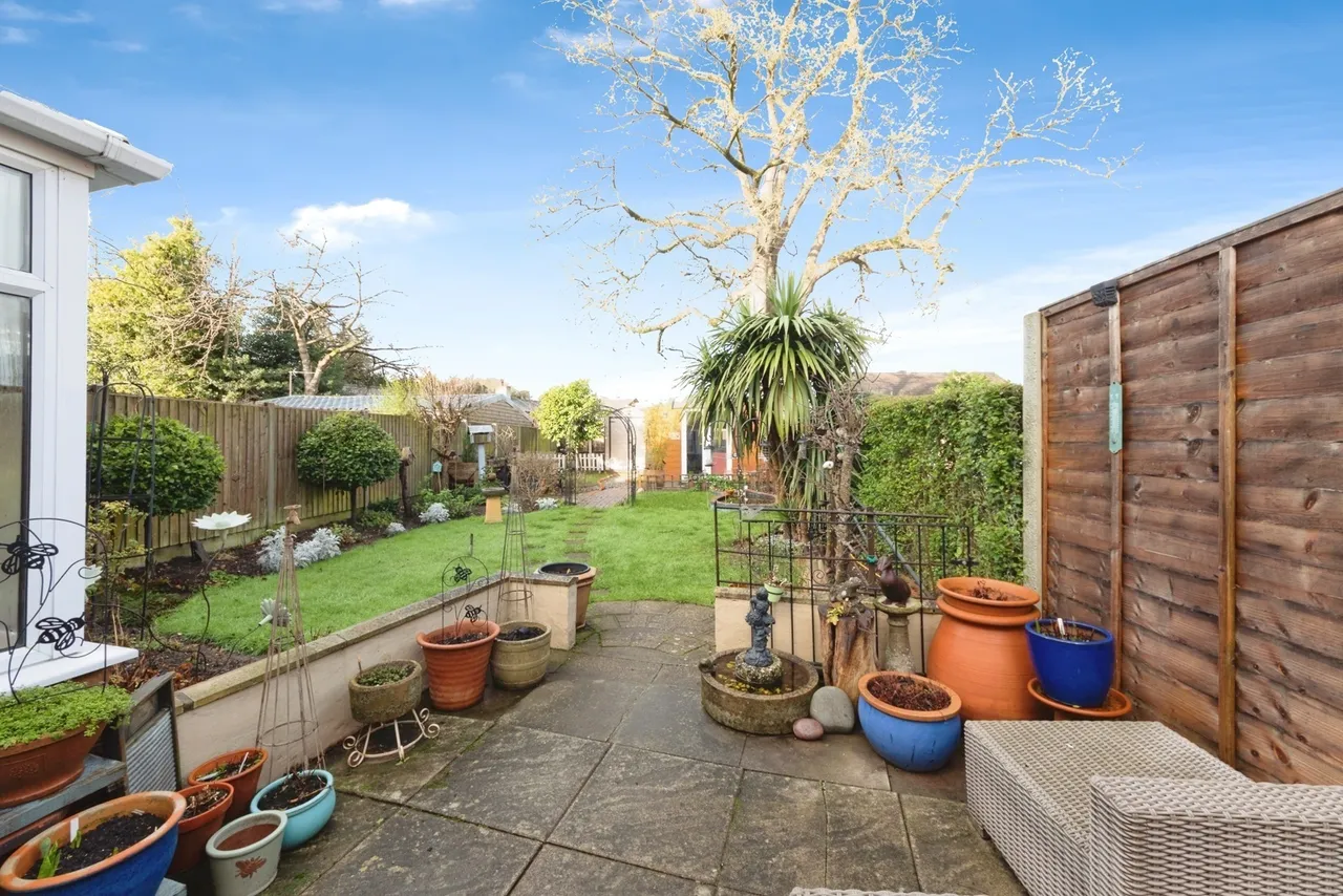 Redlands Close, Solihull, B91, photo 15