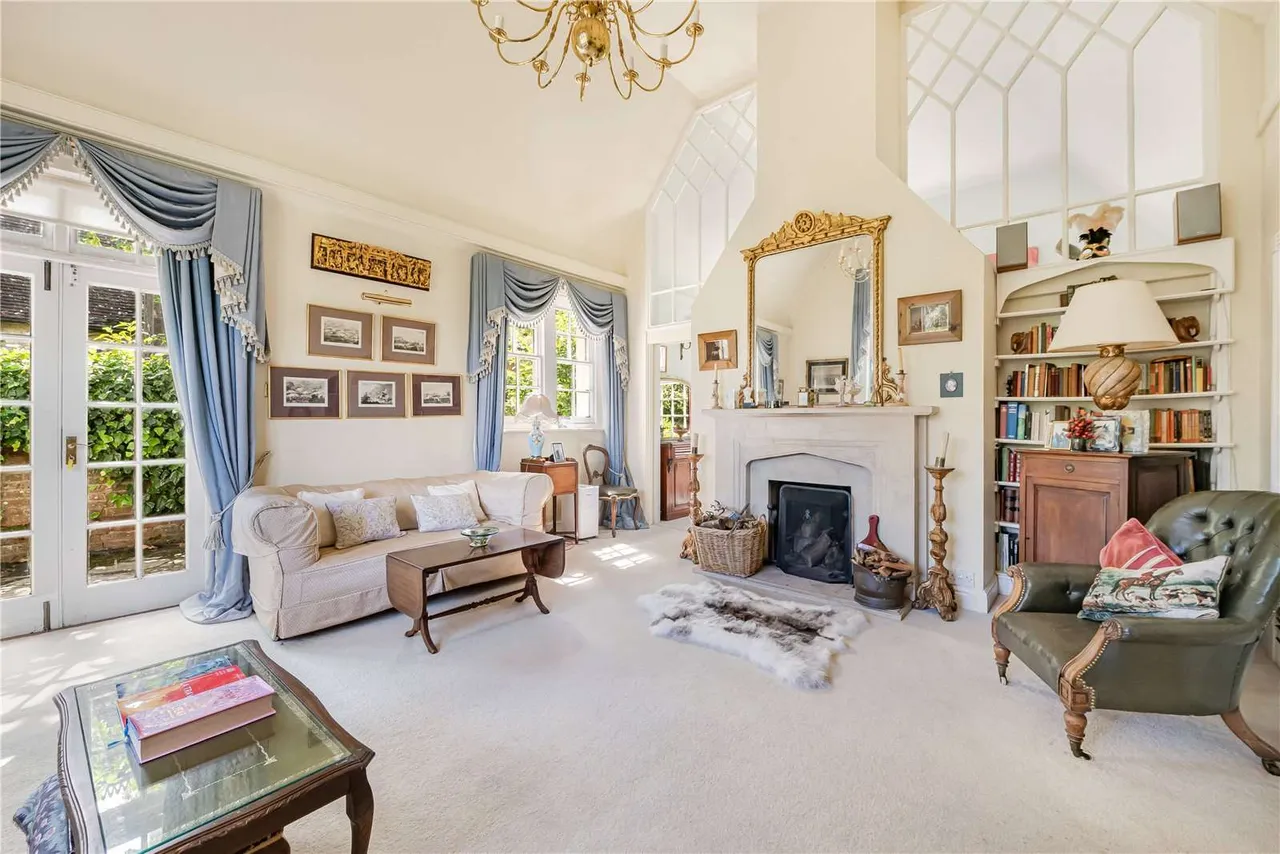 Duncton, Petworth, West Sussex, GU28 0JY, photo 3