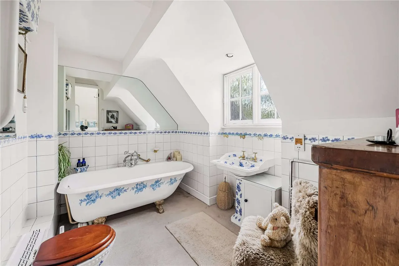 Duncton, Petworth, West Sussex, GU28 0JY, photo 12