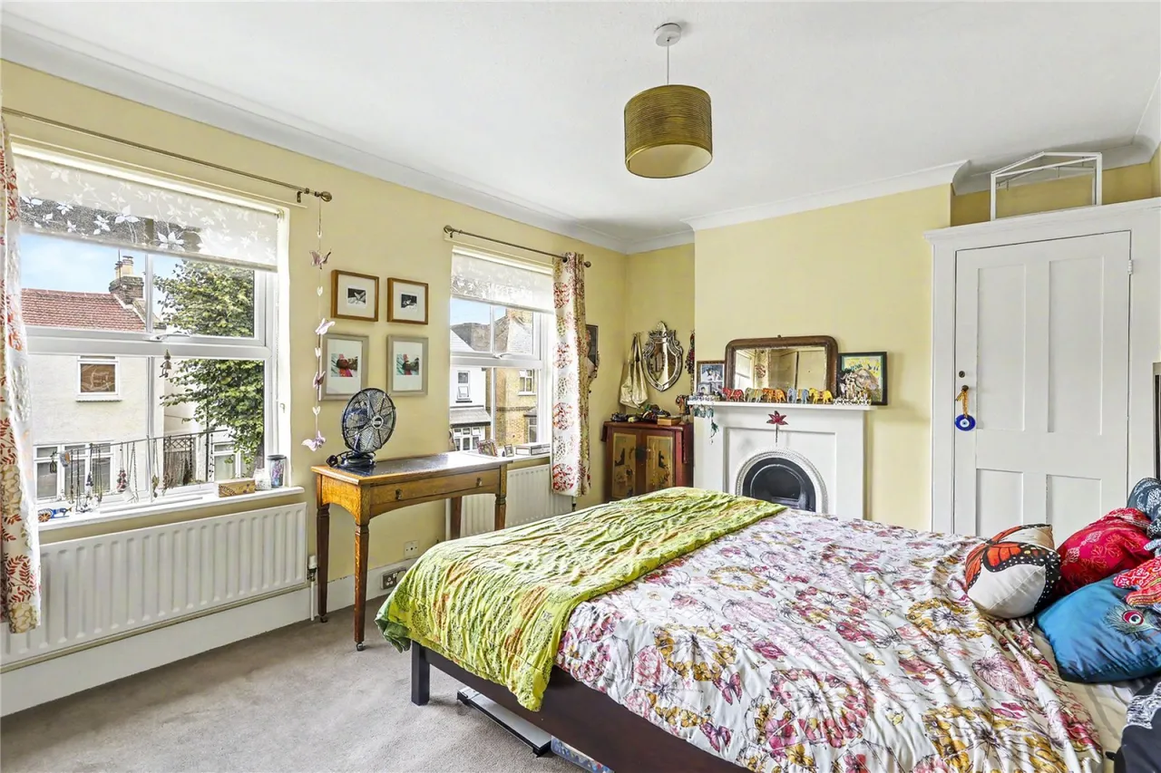 Halifax Road, Enfield, photo 17