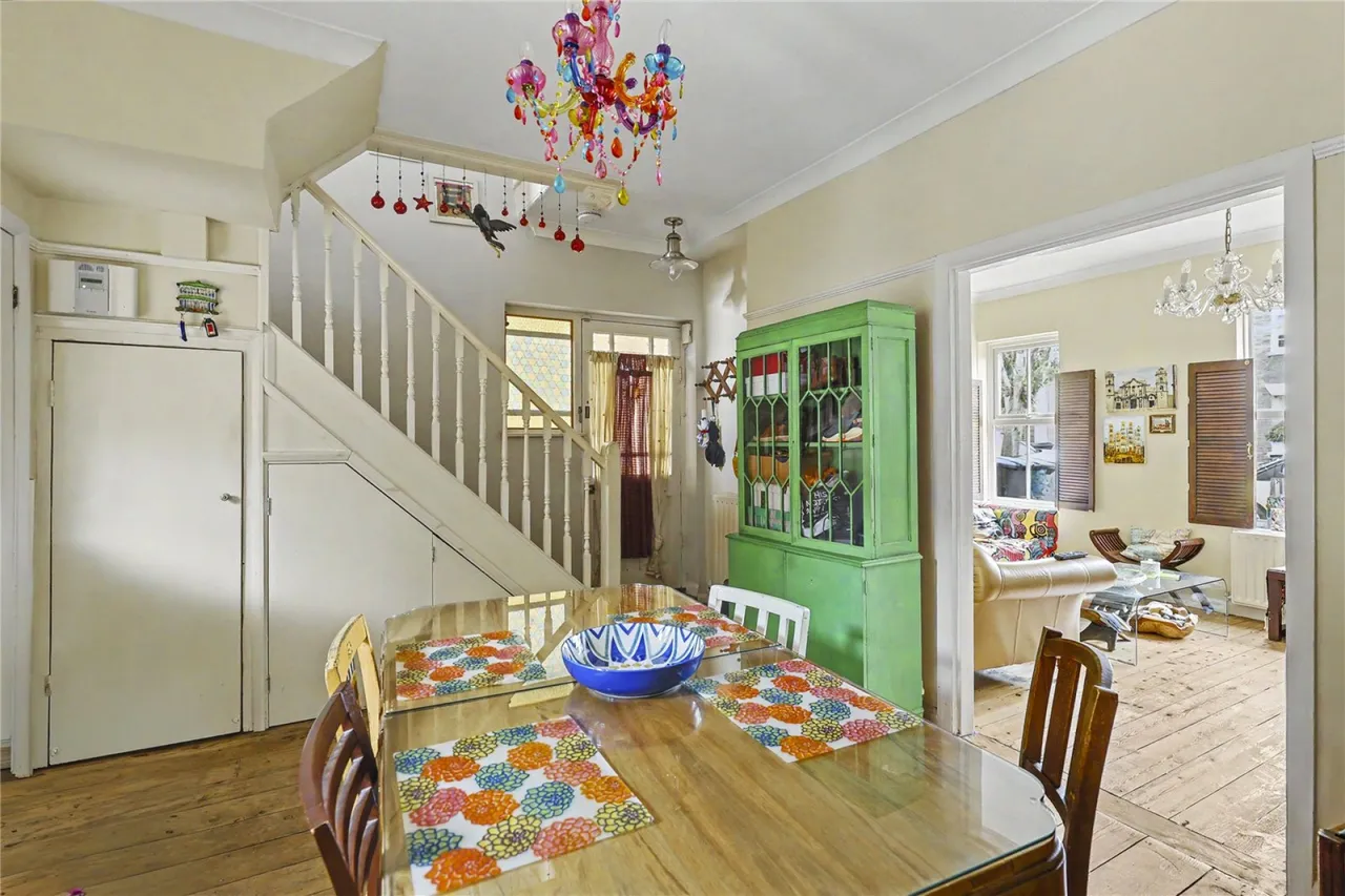 Halifax Road, Enfield, photo 7