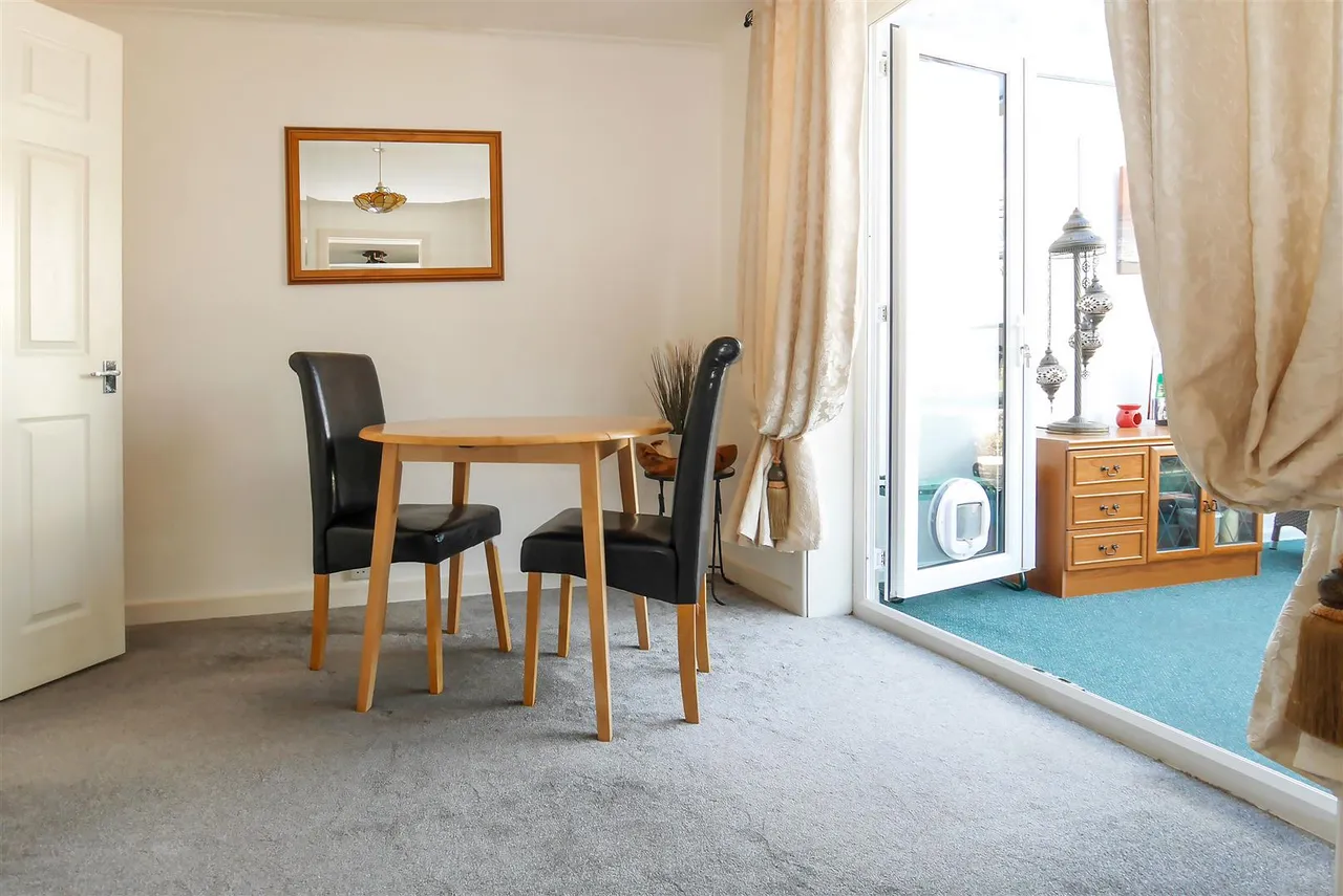 Meadow Way, Littlehampton, photo 5