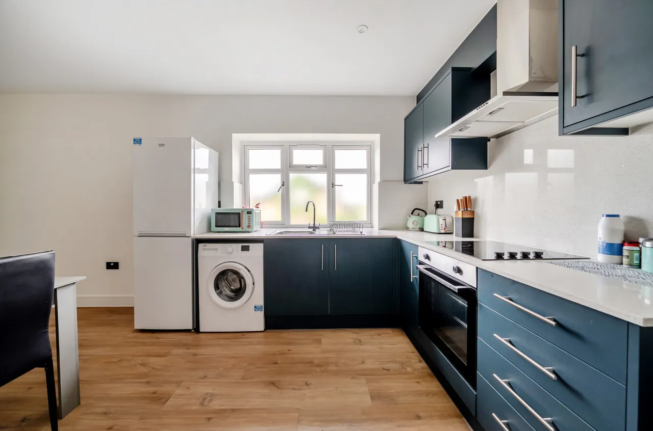 Highlands Road, Fareham, PO15, photo 2