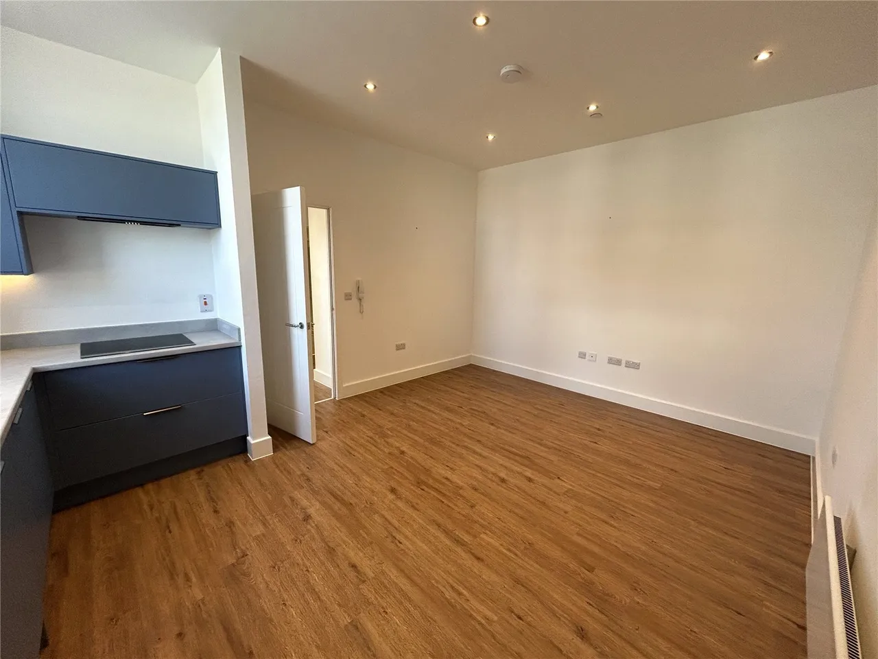 Woodland Road West, Colwyn Bay, LL29, photo 6