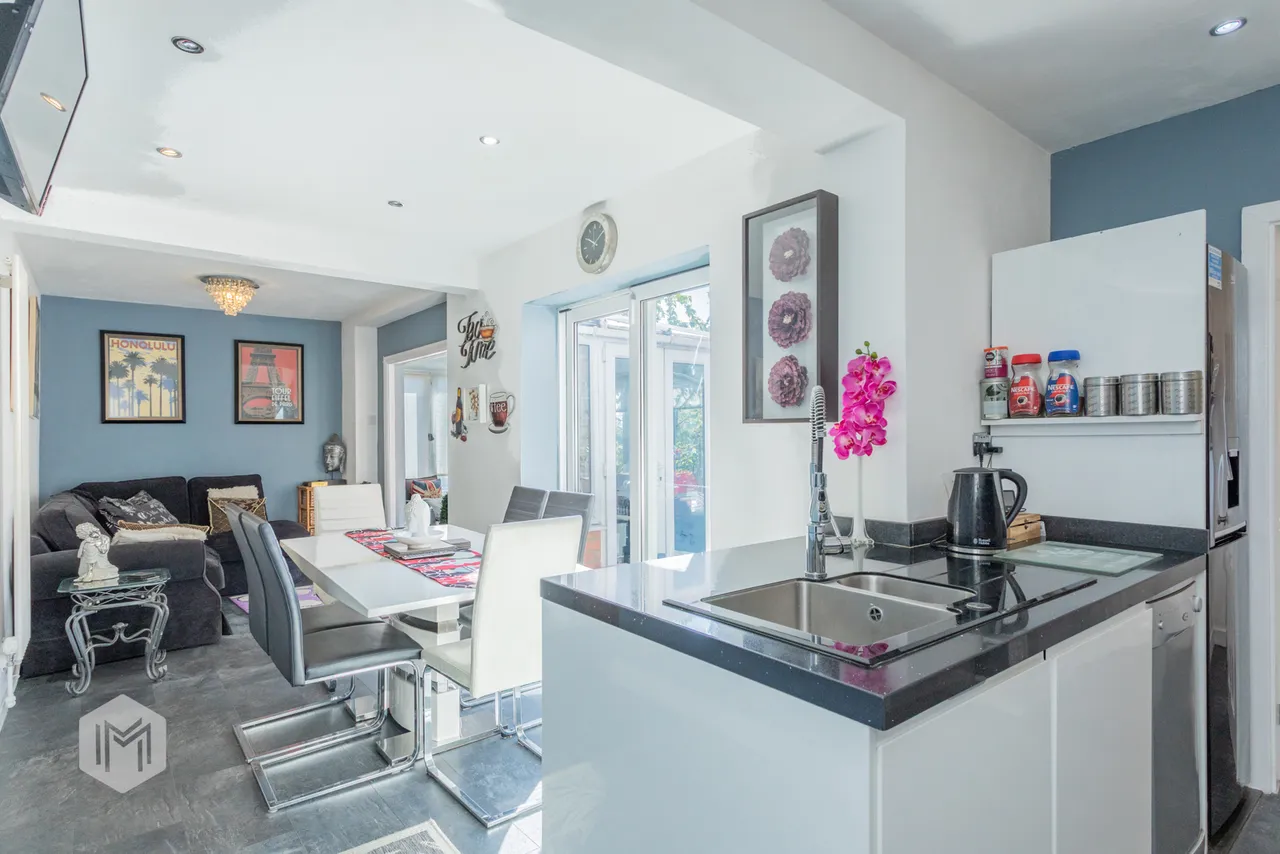 St. John Street, Swinton, Manchester, M27 8XE, photo 3