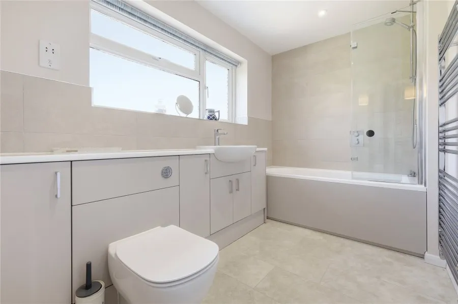 House Under Offer with 3 bedrooms in Saffron Walden, CB11, photo 9