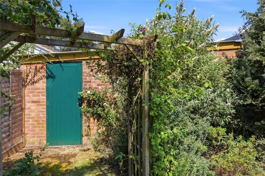 House Under Offer with 3 bedrooms in Saffron Walden, CB11, photo 14