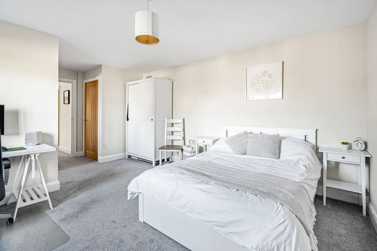 Reindeer Court, Potterspury, NN12, photo 25
