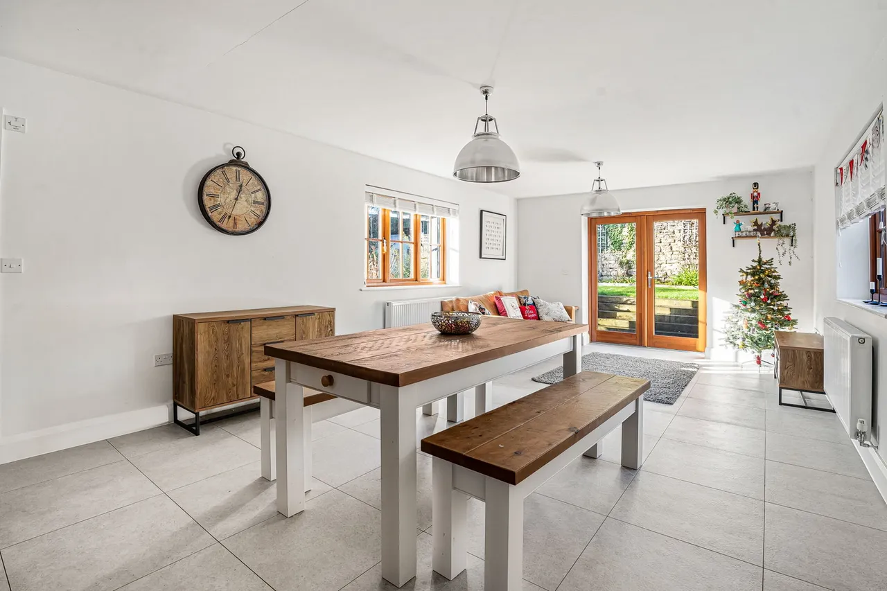 Reindeer Court, Potterspury, NN12, photo 3