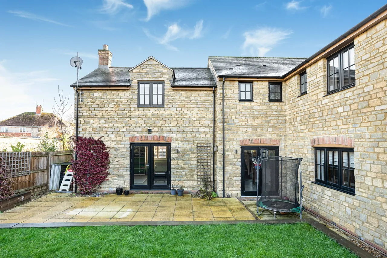 Reindeer Court, Potterspury, NN12, photo 34