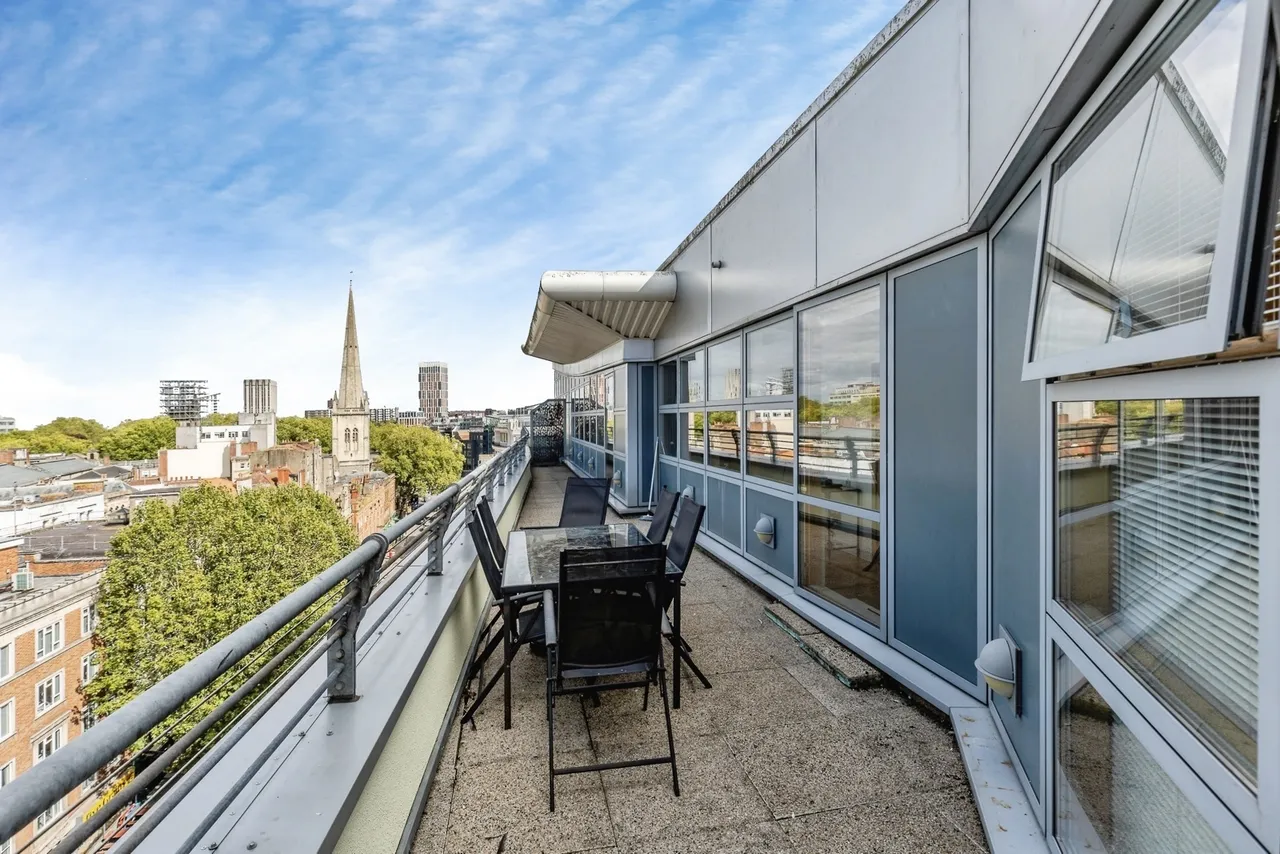 2 bed flat for sale, Baldwin Street, Bristol, BS1