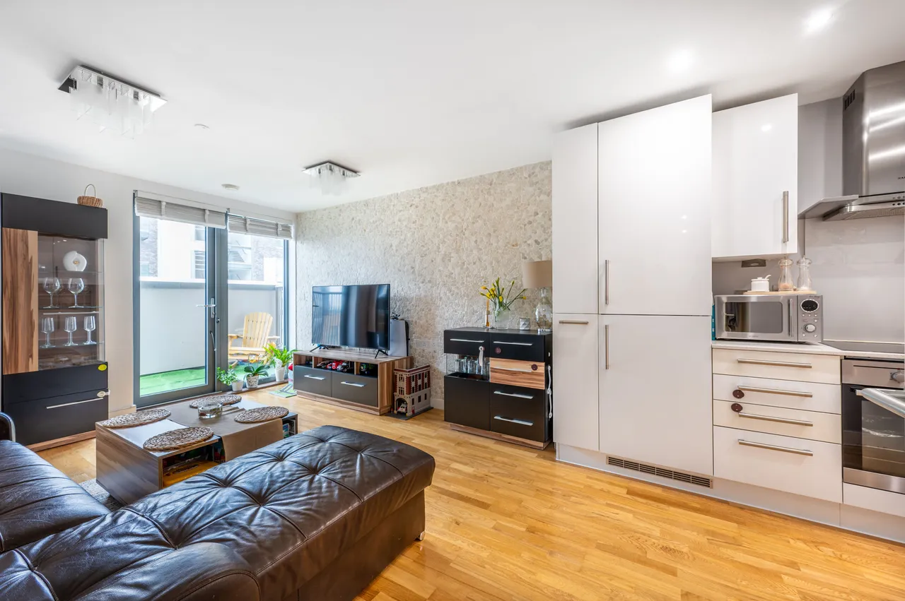 Flat 97, Elizabeth House, 341 High Road, Wembley, photo 8