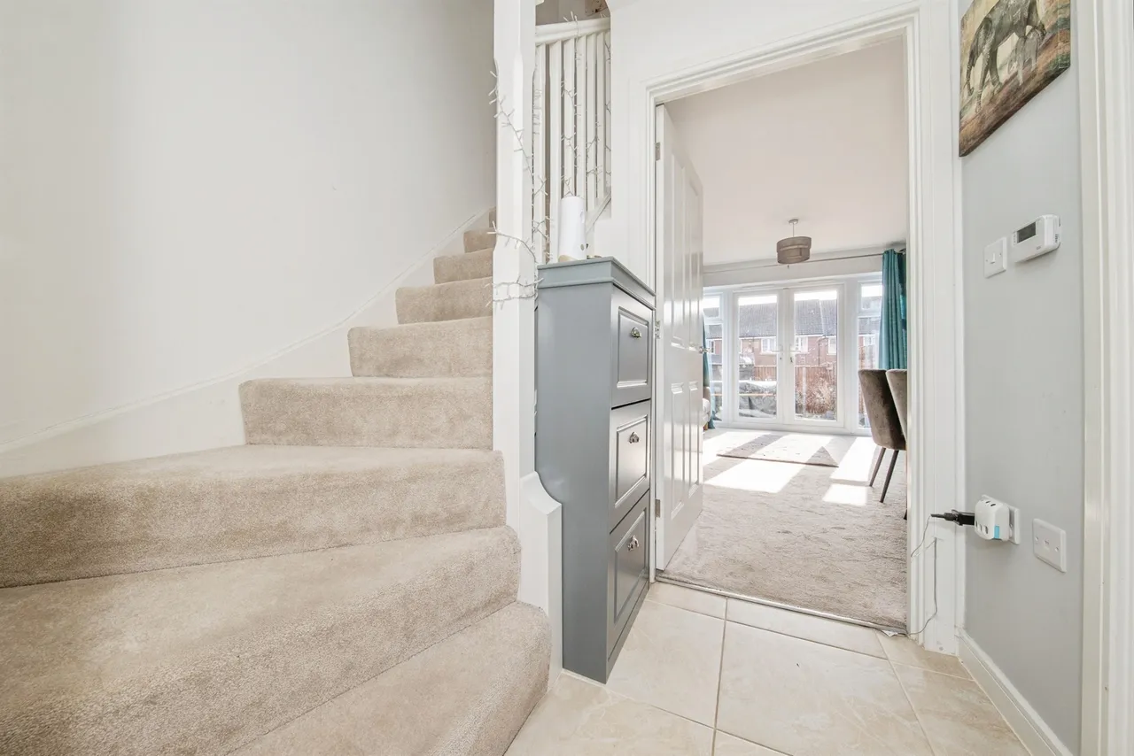Limestone Close, Great Blakenham, Ipswich, photo 2