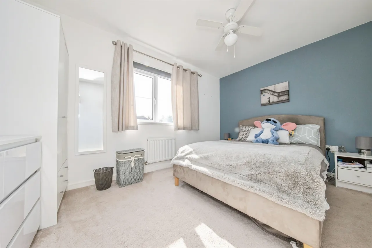 Limestone Close, Great Blakenham, Ipswich, photo 11